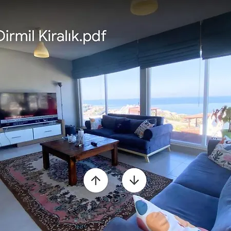 Yalıkavakta Muhteşem Deniz Manzaralı Bahçeli Apartamento