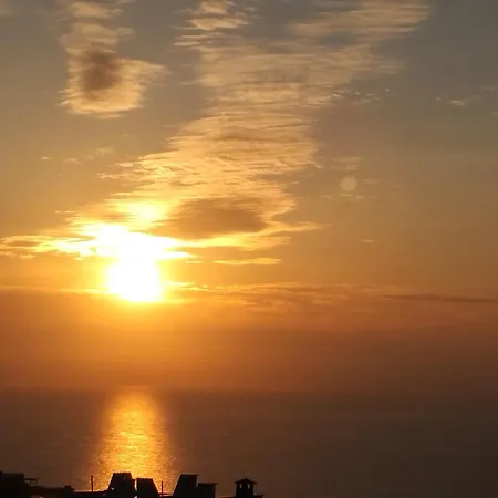 Yalıkavakta Muhteşem Deniz Manzaralı Bahçeli Apartamento Bodrum